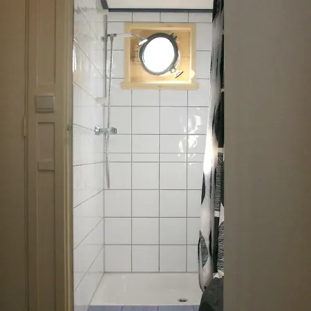 Pouwel Jonas Bateau-hôtel Amsterdam